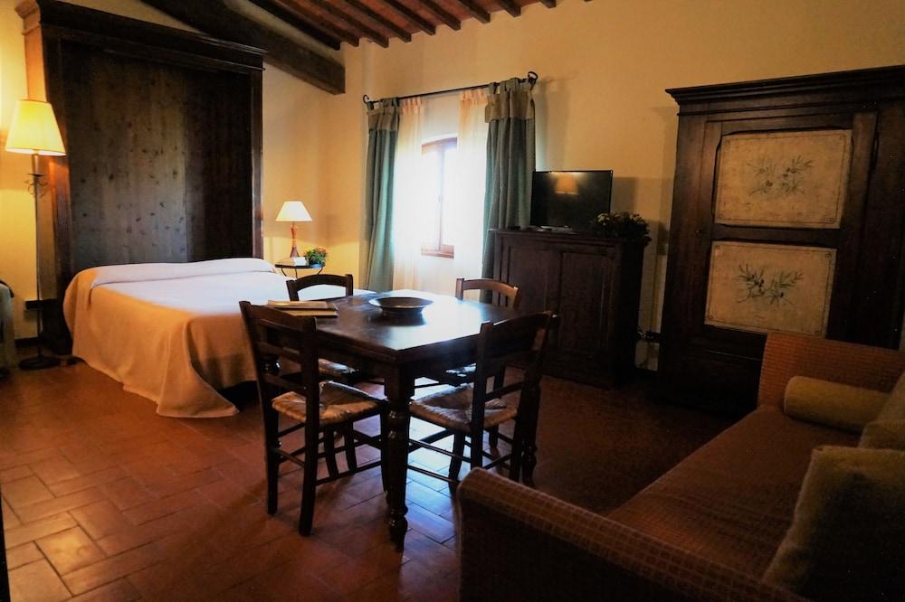 Agriturismo Antico Borgo Poggitazzi テッラヌオーヴァ・ブラッチョリーニ エクステリア 写真