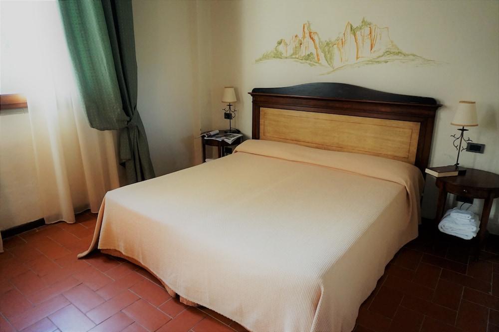 Agriturismo Antico Borgo Poggitazzi テッラヌオーヴァ・ブラッチョリーニ エクステリア 写真