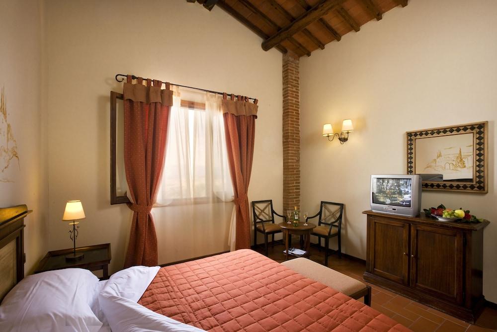 Agriturismo Antico Borgo Poggitazzi テッラヌオーヴァ・ブラッチョリーニ エクステリア 写真
