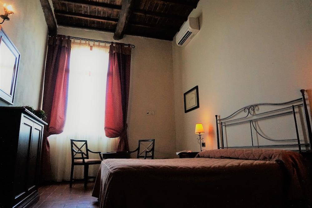 Agriturismo Antico Borgo Poggitazzi テッラヌオーヴァ・ブラッチョリーニ エクステリア 写真