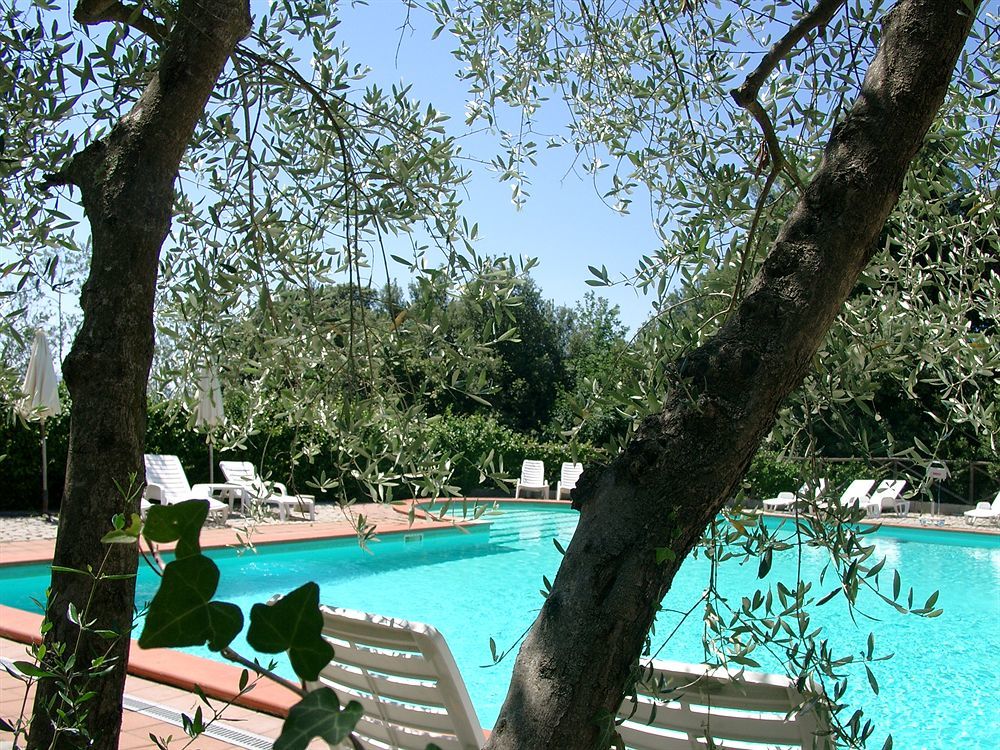 Agriturismo Antico Borgo Poggitazzi テッラヌオーヴァ・ブラッチョリーニ エクステリア 写真